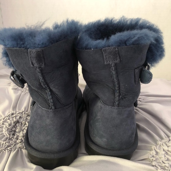 Boots - Picture 5 of 10